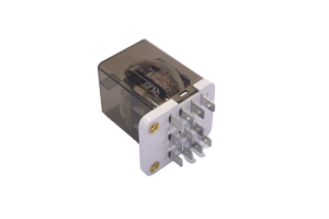 Austrack Campers 240v Change Over Relay 40 amp With Base - BUNDLE