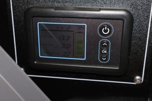 Austrack Campers 100ah Lithium Battery BMS Screen