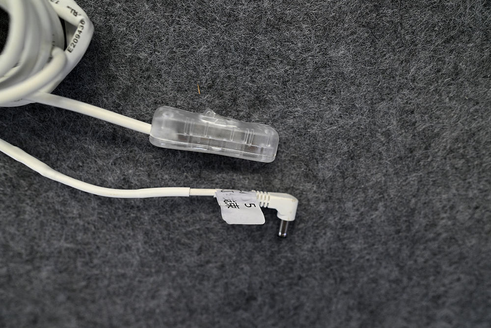 Hard-Floor-Strip-Light-10.jpg