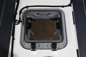 Austrack Skylight 450 x 400